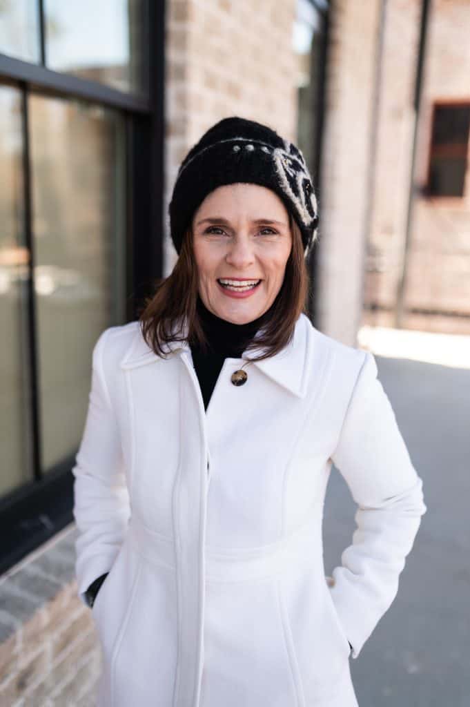 How To Stay Warm Without Looking Bulky